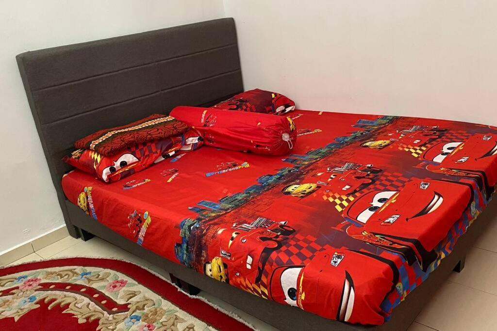 Homestay Delisha Parit Raja Uthm Exterior foto